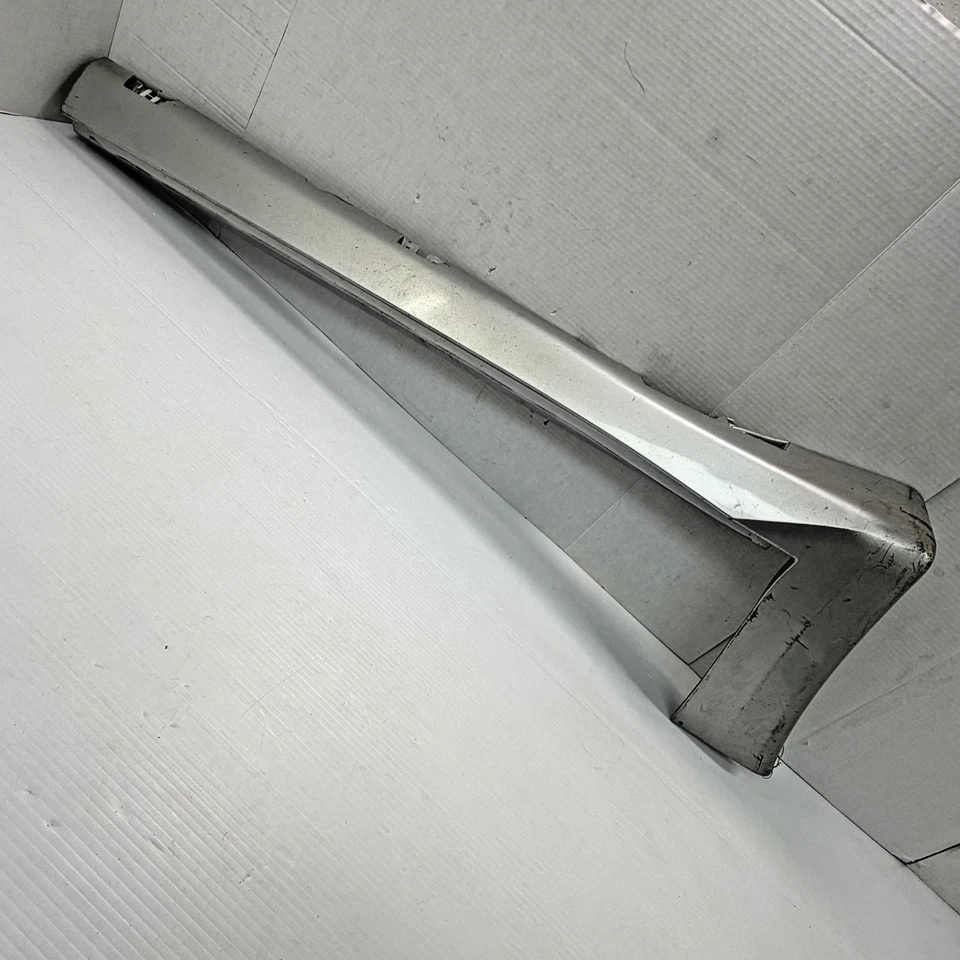 Б/У 2004 2005 PONTIAC BONNEVILLE ПЕРЕДНЯЯ ЛЕВАЯ КАЧАЮЩАЯСЯ ПАНЕЛЬ ОТДЕЛКА 25710463 OEM - Изображение 1 из 4