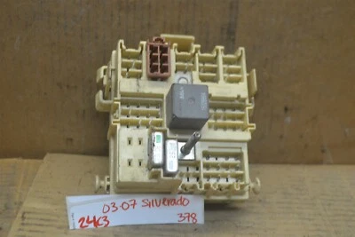 Оригинальный соединительный модуль коробки предохранителей 03–07 Hummer H2 15266958 378–24c3  - Изображение 1 из 4