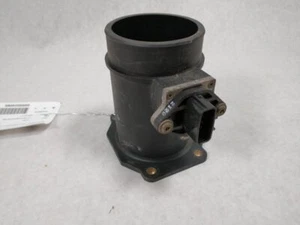 Air Flow Meter Fits 1999 SUBARU FORESTER - Picture 1 of 4