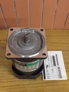 1pcs New 5Rk60GU-CW Damped Brake OM motor (no box) - Picture 1 of 1
