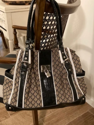 Nine West Black and Tan Purse with Wallet NEW with tags - Image 1 of 4