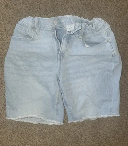 Old Navy Shorts Girls 16 Blue Jean Cut Off Bermuda Light Wash Adjustable Waist - Picture 1 of 4