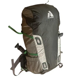 First Ascent Tahoma 40 Eddie Bauer Whittaker Bergsteiger Rucksack 2009 grau - Bild 1 von 21