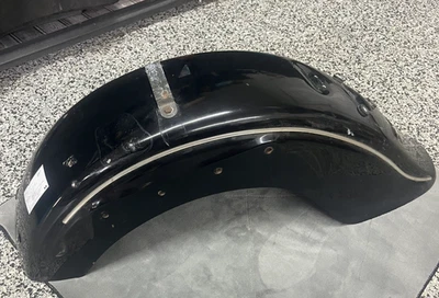 Para-lama Traseiro Kawasaki 2003 VN1500 FI OEM Genuíno Preto 35022-5025 - Imagem 1 de 4