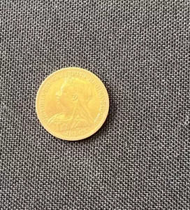 More details for 1900 queen victoria veiled head 22ct gold half sovereign coin
