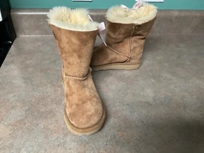 UGG Girls K Pala Pull-on Boot Chestnut 1017737K US SIZE 2 (CON80) - Image 1 of 4