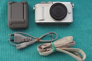 Olympus PEN E-PL10 16,1MP Spiegellose Kamera - Weiß (Nur Gehäuse)Neuwertig. - Bild 1 von 12