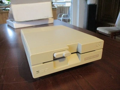 Commodore 1541-II in OVP Neu / NOS (C64/C128/Plus4/C116/C16/VC20) - Bild 1 von 4