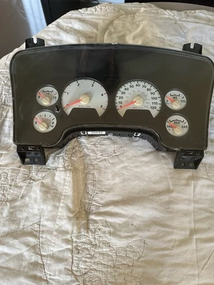 2007 道奇 RAM 2500 6.7 柴油仪器集群速度计 原始设备制造商 P05172128AF — 第 1/4 张图片