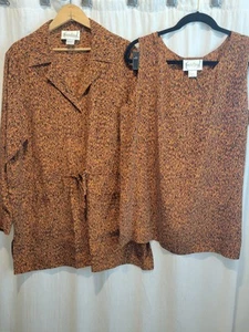VTG Diane Von Furstenberg Silk Assets Womens Med Tie Blazer Shell NWOT Animal - Picture 1 of 18