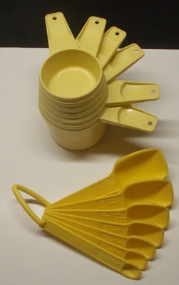 Vintage Tupperware Yellow Measuring Cups & Daisy Yellow Measuring Spoons - Image 1 of 4