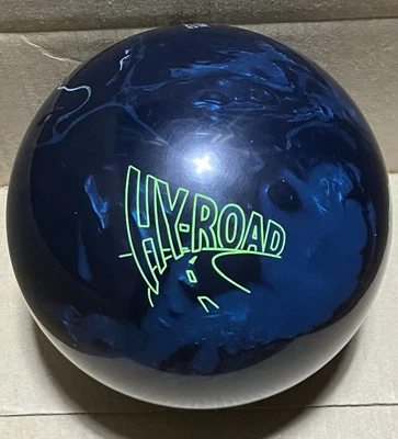 Storm Hy-Road Tour 15 lb Overseas Bowling ball New in Original Box - Image 1 of 4