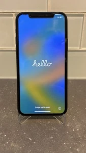 Apple iPhone 11 Pro 64 Go débloqué très bon état - Gris sidéral - Photo 1 sur 2