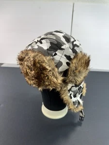 Black Label White Camo Trapper Hat Cap One Size Fur Inside Chin Strap Fleece - Picture 1 of 10