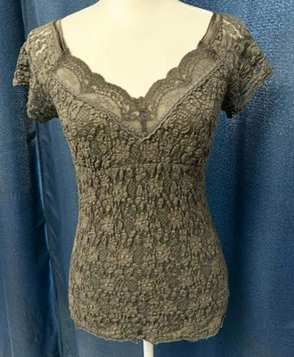 Babydoll de encaje elástico CAbi Y2K para mujer Cottagecore Whimsygoth Sweetheart Top M Foto 1 de 4