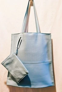 SAKS FIFTH AVENUE Light Sky Blue Faux Leather Shopper Handbag Tote bag + pouch - Picture 1 of 12