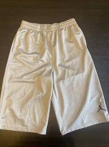 Jordan Basketball Shorts Youth XL Gray Jumpman Logo Athletic Pockets - Picture 1 of 8