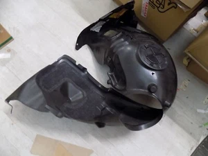 Genuine Mini Clubman F54 JCW Front Right Wheel Arch Liner 51717496180 - Picture 1 of 1