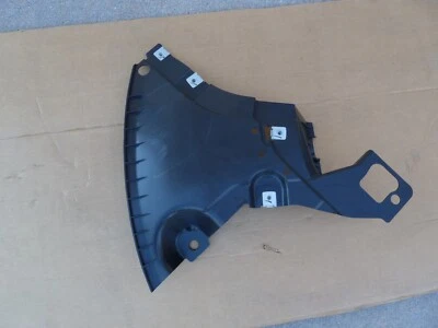 Guardabarros delantero izquierdo 22-24 Mercedes Clase C 206 guardabarros protector contra salpicaduras delantero Foto 1 de 4