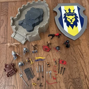 Playmobil Mitnehmburg 4217 Löwenritter SCHILD Tragetasche + viele Extras sehr guter Zustand - Bild 1 von 13