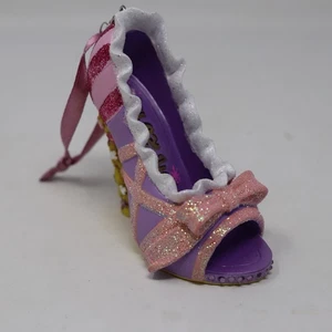 RAPUNZEL 2015 Shoe Ornament Disney Store Runway High Heel Princess Christmas JP - Picture 1 of 4