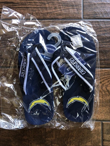 LA Chargers NFL  Big Logo Flip Flops Sandals Slippers Medium Size 8-9 Cover