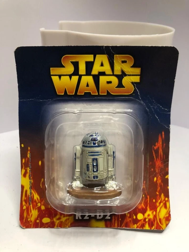 Mini R2-d2 star wars mai aperto - Immagine 1 di 1