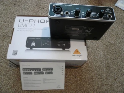 Behringer UMC22 Computer Audio Interface - Black - Image 1 of 3