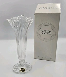 Oneida Crystal Juilliard 8" Bud Vase Made In Germany 1993 VTG - Picture 1 of 18