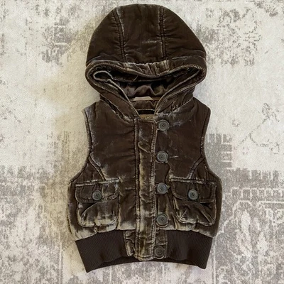 Girls GAP Velour Brown Hooded Vest with Buttons (missing faux fur) XS/S(4-7) - Image 1 of 4