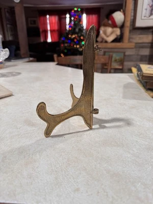 Caballete de latón macizo grabado de colección - arte de mesa de exhibición - imagen - plato pequeño - libro Foto 1 de 4