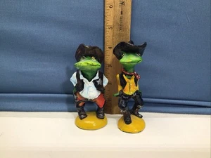 Ventage Enesco Hand Painted Western Frogs - Picture 1 of 11