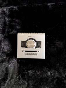 Universal Audio Twin Thunderbolt Audio Interface - Picture 1 of 5