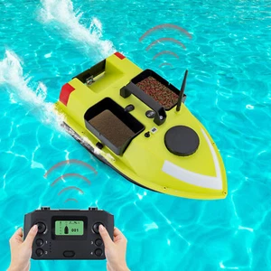 Green Fishing Bait Boat with GPS, LED Lights, Dual Motors & 5200mAh Batteries - Picture 1 of 16