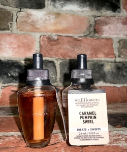 2 Bath & Body Works Caramel Pumpkin Swirl Fragrance Home Refill Bulb White Barn - Picture 1 of 3