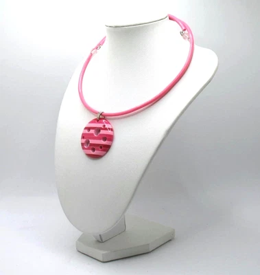 Collar colgante a rayas lucite laminado rosa nuevo sin etiquetas Foto 1 de 4