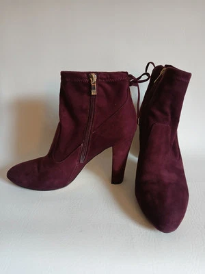 Ivanka Trump Burgundy Faux Suede Mid Calf Ankle Boot Sz9.5M 3"Heel - Image 1 of 4