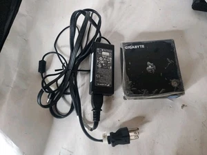 Gigabyte BRIX GB-BXi7-5500 I7-5500u@2.40ghz, ohne Ram ohne HDD - Bild 1 von 9
