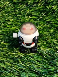 Original Vintage Tomy Wind-Up Walking Robot bot 1970’s Made In Taiwan Works - Picture 1 of 6