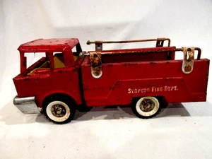 Structo Pressed Steel Fire Dept Truck - Picture 1 of 6