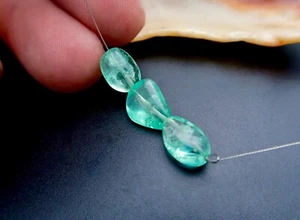 GENUINE COLOMBIAN EMERALD BEADS! RARE NUGGET BEADS NATURAL VIVID COLOR - 9.80cts - Picture 1 of 13