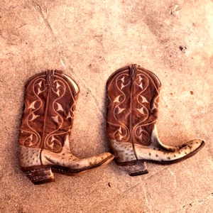 VINTAGE MEN'S OSTRICH SKIN BOOTS FROM THE 1980S - Picture 1 of 8