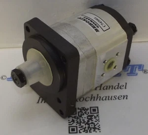 Hanomag Perfect Hydraulikpumpe +Vorsatzlager 11ccm 0510445001 0510545001 - Bild 1 von 9