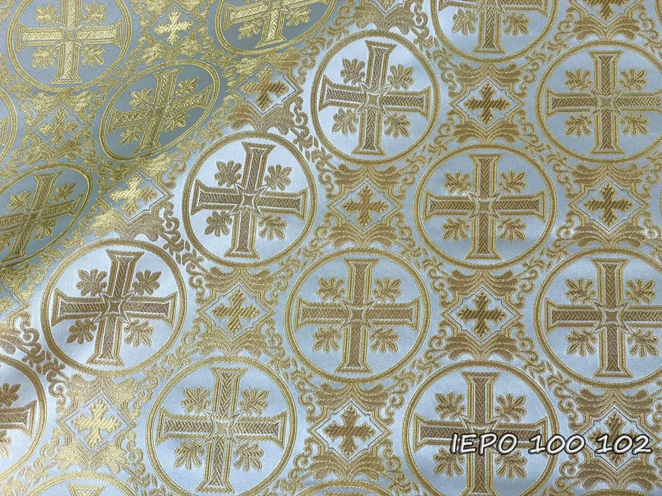 Vestiduras litúrgicas de iglesia brocado griego metálico con cruces hechas en Grecia Foto 1 de 1