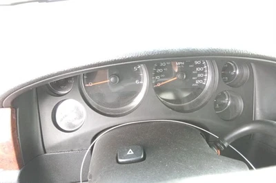 Chevrolet Avalanche 1500 2013 OE velocímetro calibre grupo 197 k millas Foto 1 de 4