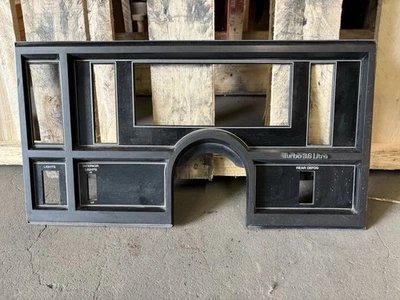 1984-87 别克 Regal Grand National Instrument Cluster 圈  — 第 1/4 张图片