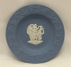 Vintage Wedgwood England Jasperware Blue Round Trinket Dish 4 Inch Bermuda - Picture 1 of 3