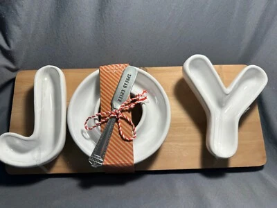 Nuevo con Etiquetas Mud Pie Joy Tidbit Juego de Madera, Tablero 6" x 14 1/4", MARRÓN Servir Foto 1 de 4