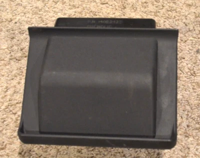 1985-1988 CHEVROLET CAVALIER ASHTRAY ASH TRAY Foto 1 de 4