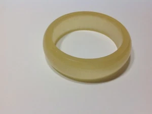 Grandma's Jewelry ~ Vintage Acrylic Glittery Yellow Bangle Bracelet 3" - Picture 1 of 4